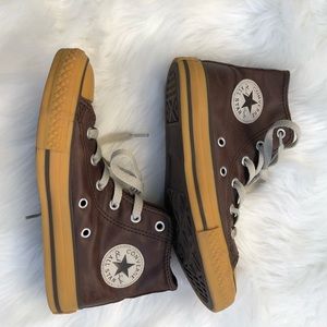 Converse Brown Leather Boys size 1